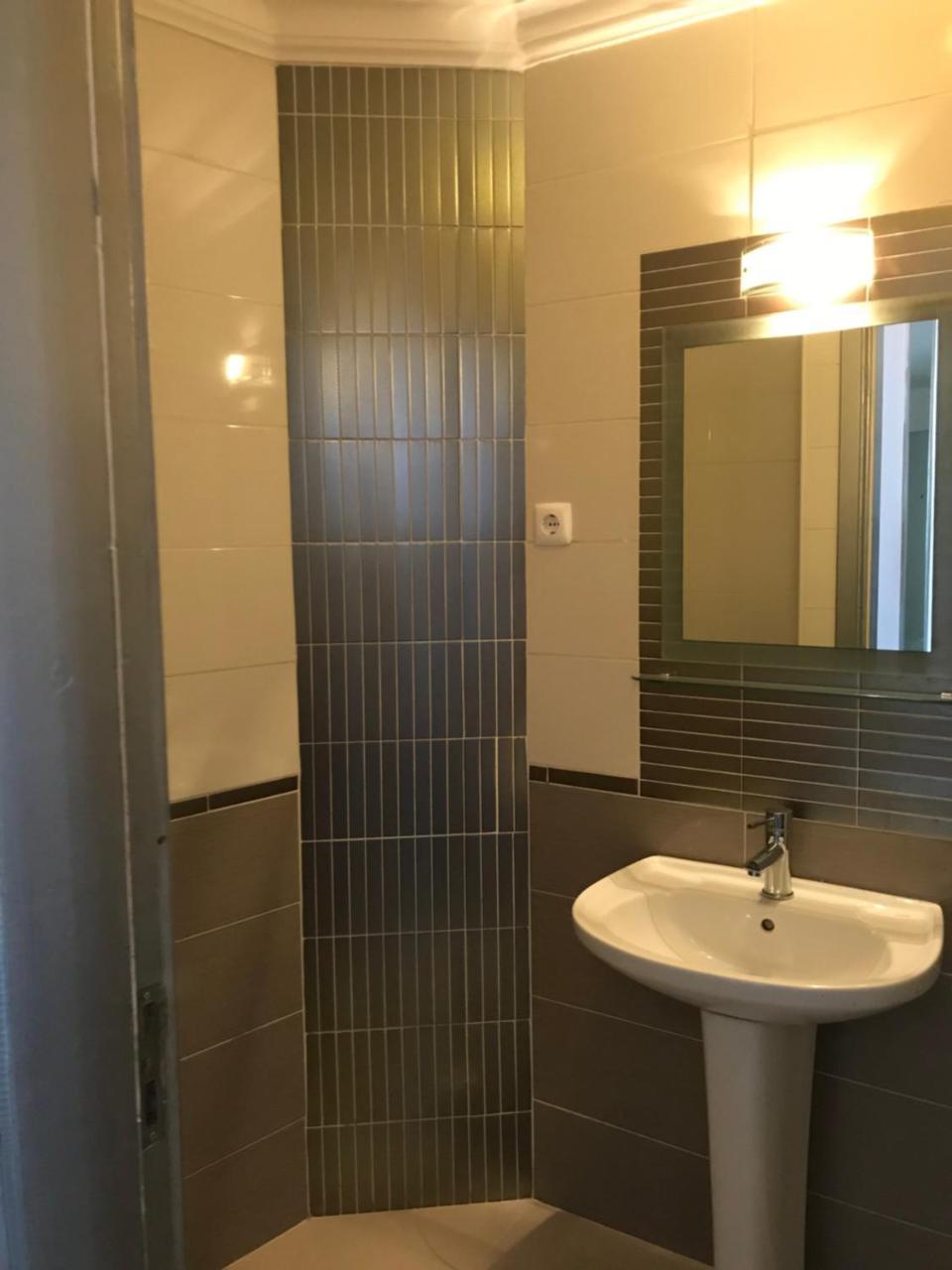 Nn Guest House Коимбра Екстериор снимка